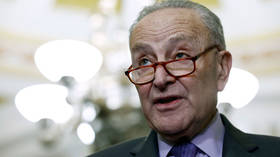 US lawmakers approve more government spying