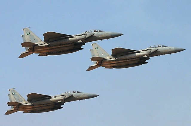 السعودية تقود عملية "عاصفة حزم" في اليمن