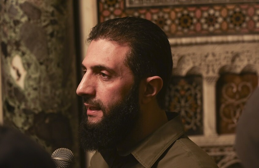 ولد في السعودية وترعرع بدمشق.. تفاصيل جديدة عن حياة أحمد الشرع قائد إدارة العمليات العسكرية في سوريا
