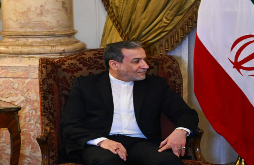 عراقجي: من المبكر انضمام الوكالة الدولية للطاقة الذرية للمفاوضات بين طهران وواشنطن