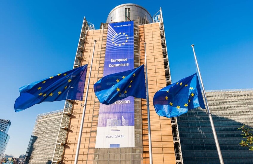 المفوضية الأوروبية تدرس اليوم فرض الحزمة الـ 17 من العقوبات على روسيا