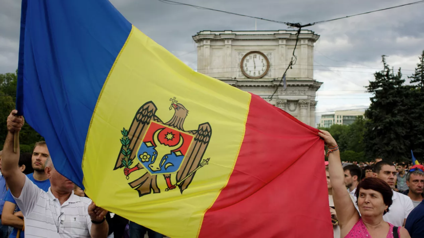 Эксперт: власти Молдавии откладывают снижение тарифов до парламентских выборов