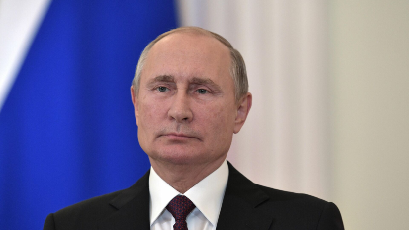 Путин поручил увековечить память участников СВО, разработав единые рекомендации